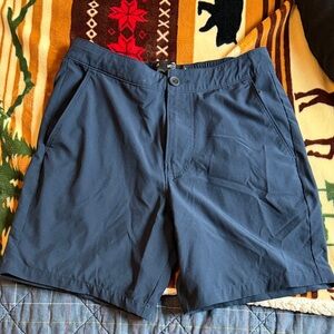 Hollister Sport Navy Blue Shorts – XS – 7” Inseam